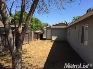351 Las Brisas, Merced, CA 95341 photo 3
