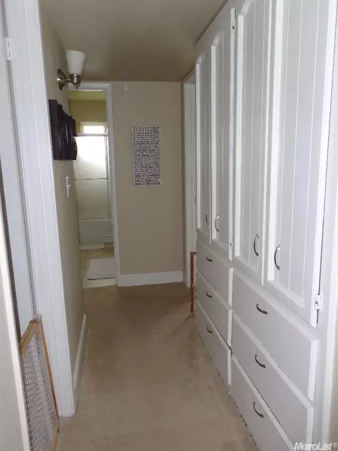 3020 Laramie, Modesto, CA 95355 photo 9