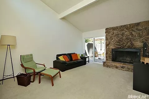 309 Leon Pl, Davis, CA 95616 photo 2