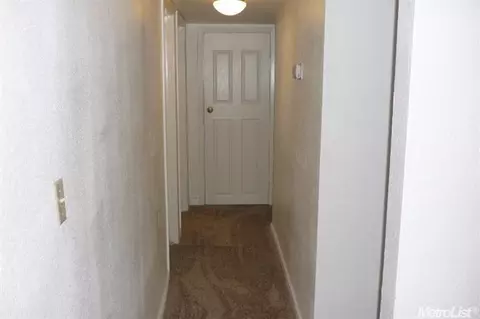 6801 27th St, Sacramento, CA 95822 photo 8
