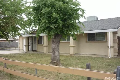 6801 27th St, Sacramento, CA 95822 photo 4