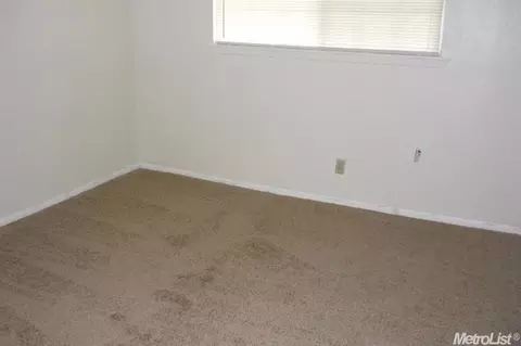 6801 27th St, Sacramento, CA 95822 photo 12