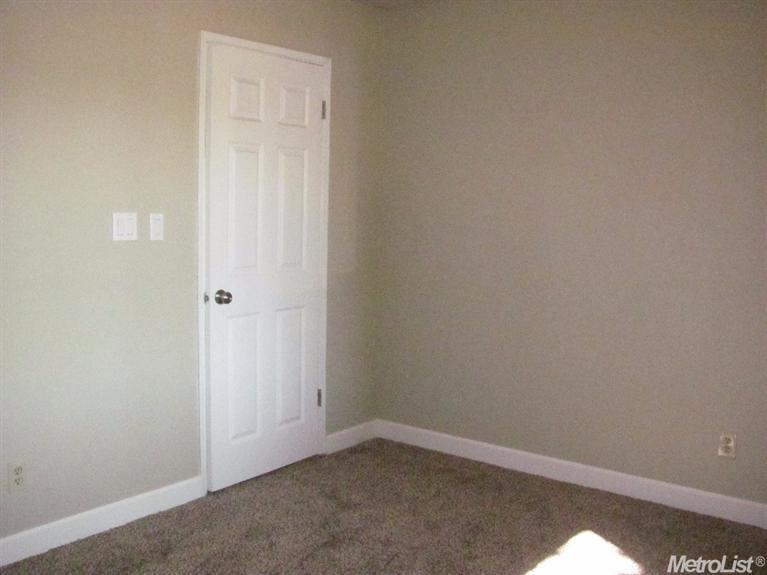 1805 Lobero Ln, Modesto, CA 95355 photo 13