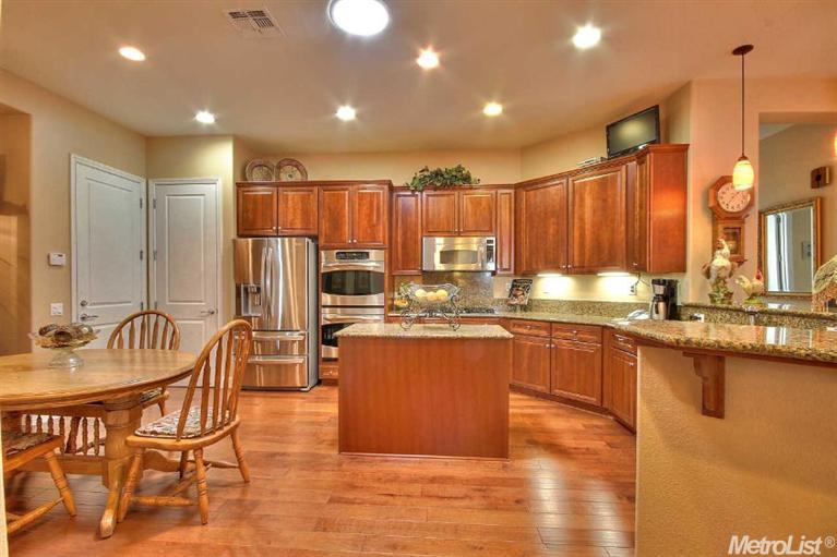 2105 Devonport Loop, Roseville, CA 95747 photo 13