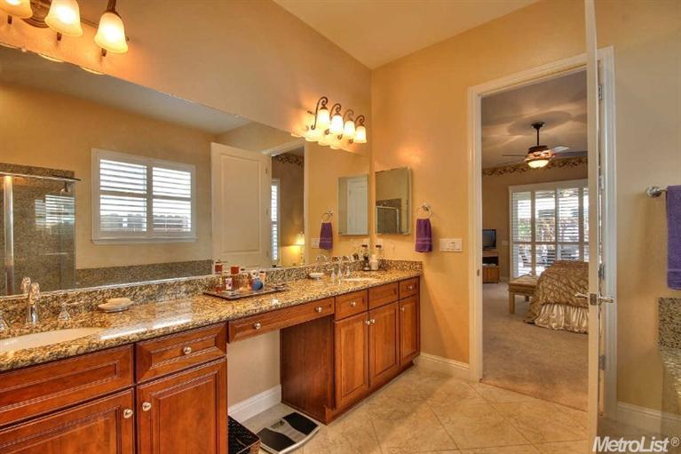 2105 Devonport Loop, Roseville, CA 95747 photo 21