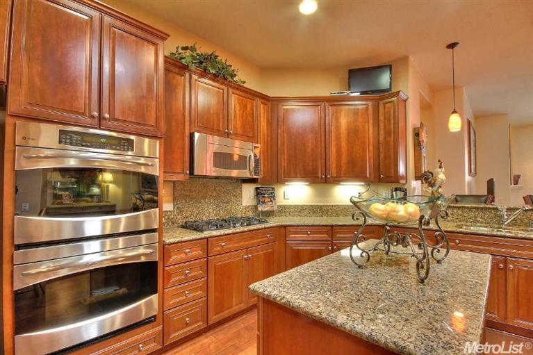 2105 Devonport Loop, Roseville, CA 95747 photo 14