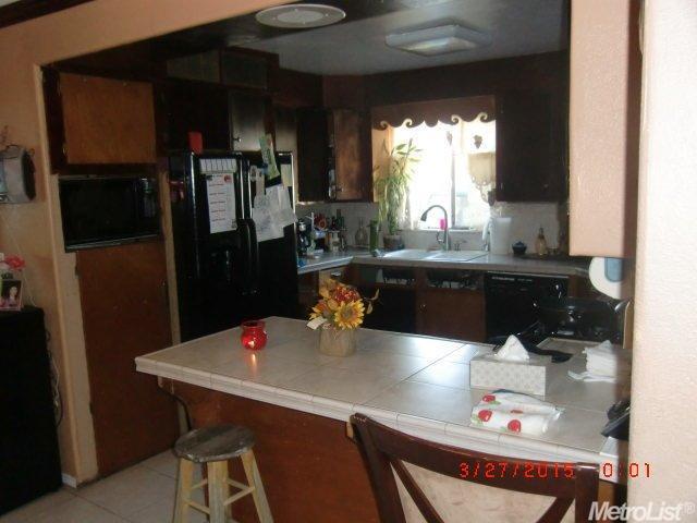 4635 E 3rd St, Stockton, CA 95215 photo 5