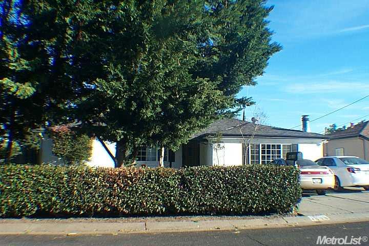 4635 E 3rd St, Stockton, CA 95215 photo 1