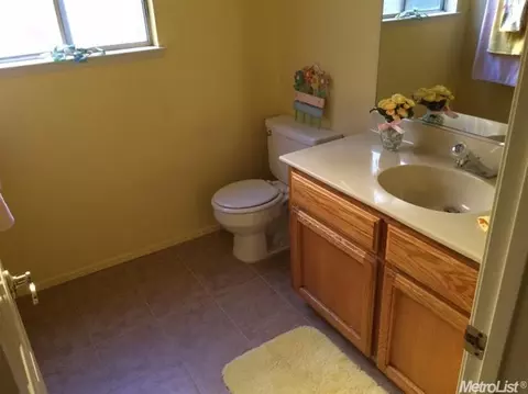 1861 Summertime Dr, Tracy, CA 95376 photo 5