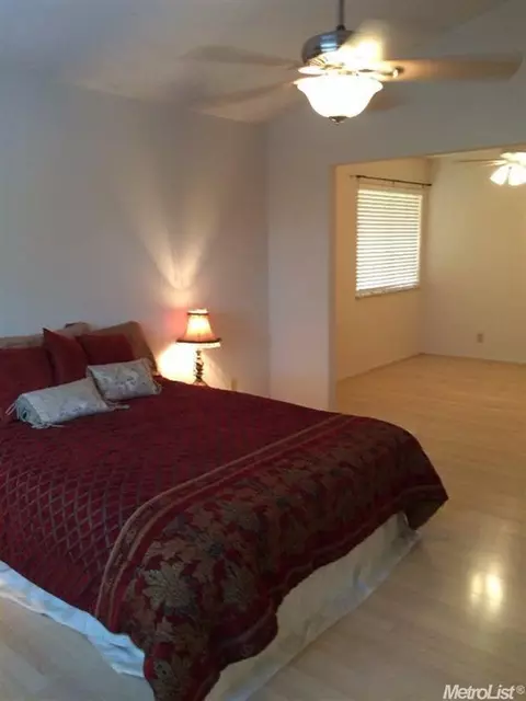 1861 Summertime Dr, Tracy, CA 95376 photo 13