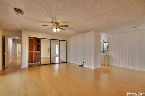 3521 Garfield Ave, Carmichael, CA 95608 photo 17