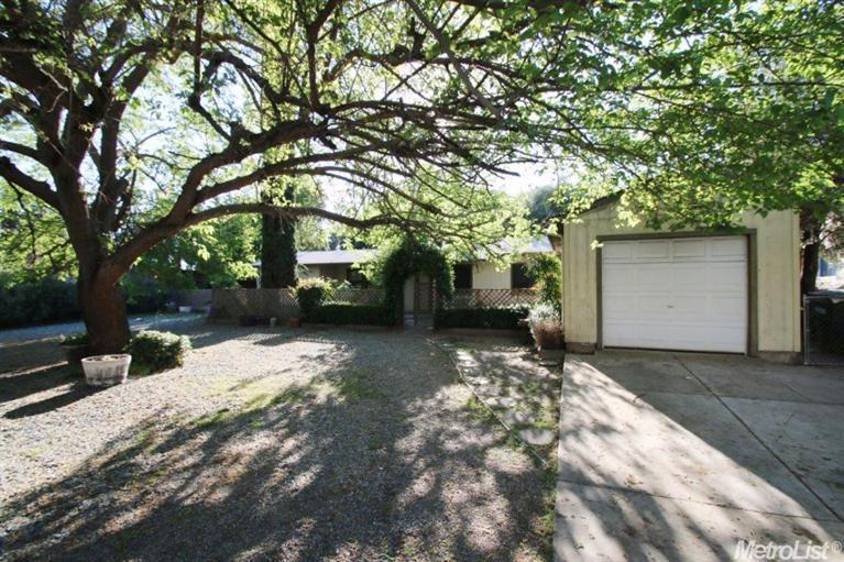 2509 Carmichael Way, Carmichael, CA 95608 photo 1