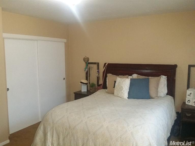 2138 Tracy, Lodi, CA 95242 photo 7