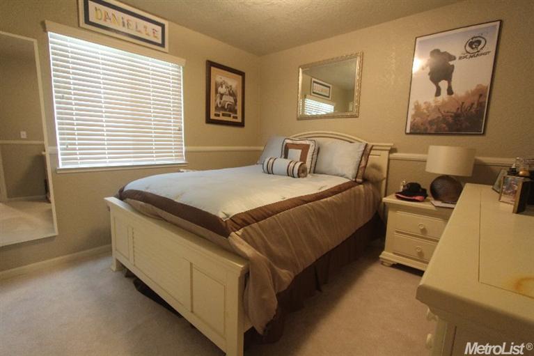 1925 Monte Verde Ave, Modesto, CA 95350 photo 10