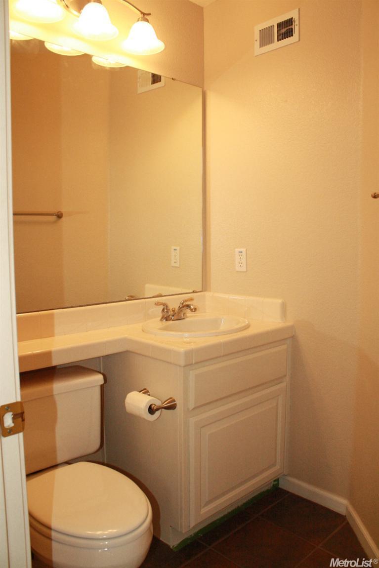 5319 Delta Dr, Rocklin, CA 95765 photo 9