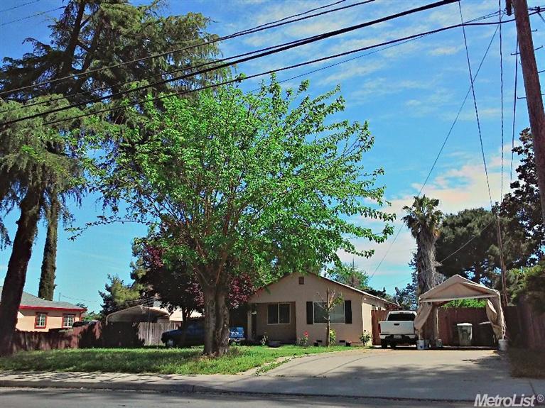 324 S Emerald, Modesto, CA 95351 photo 2