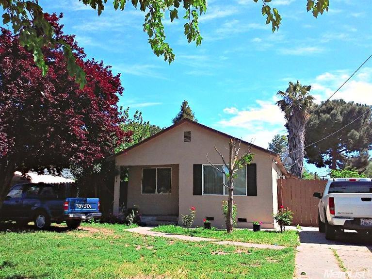 324 S Emerald, Modesto, CA 95351 photo 1
