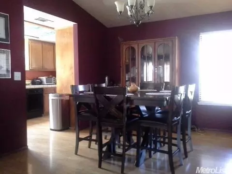 1601 Bern Ct, Ceres, CA 95307 photo 5