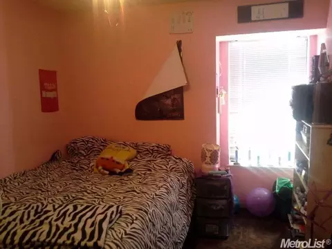 1601 Bern Ct, Ceres, CA 95307 photo 10