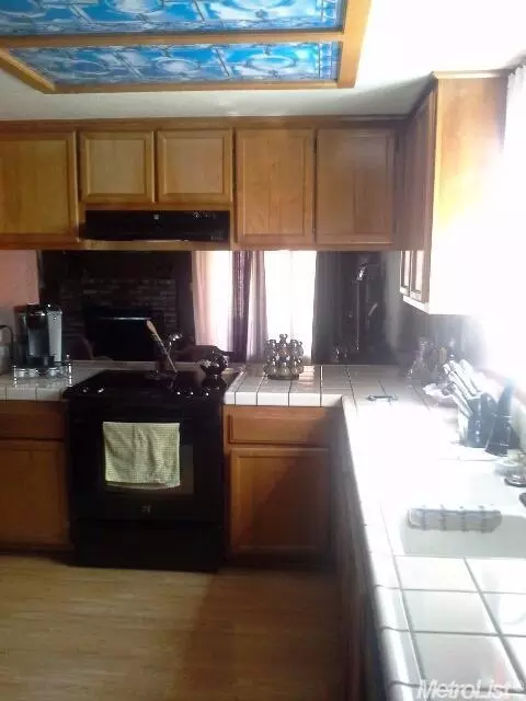 1601 Bern Ct, Ceres, CA 95307 photo 7