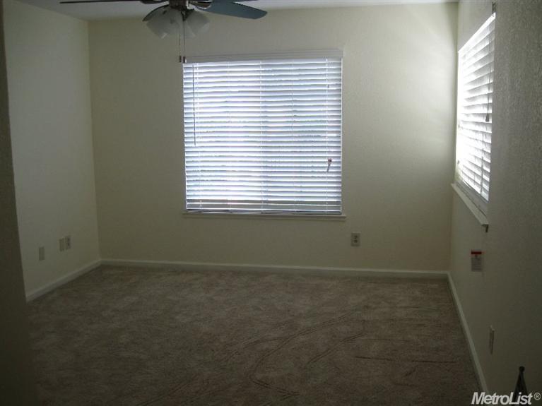 408 Cedar Ct, Lodi, CA 95240 photo 10