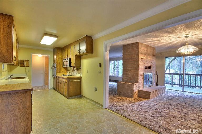 10 Pinecrest Dr, Applegate, CA 95703 photo 3