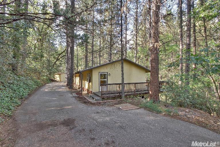 10 Pinecrest Dr, Applegate, CA 95703 photo 1