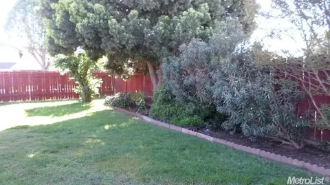 1502 Placer Ave, Modesto, CA 95358 photo 5
