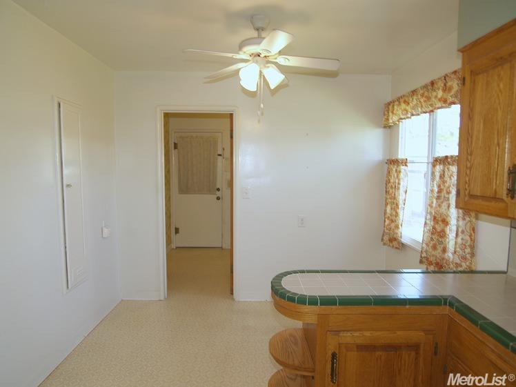 711 Edison Ave, Modesto, CA 95350 photo 10