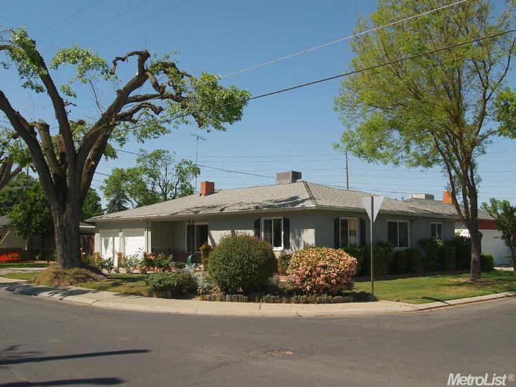 711 Edison Ave, Modesto, CA 95350 photo 2