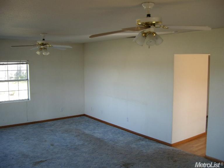 436 E Taylor, Ceres, CA 95307 photo 9