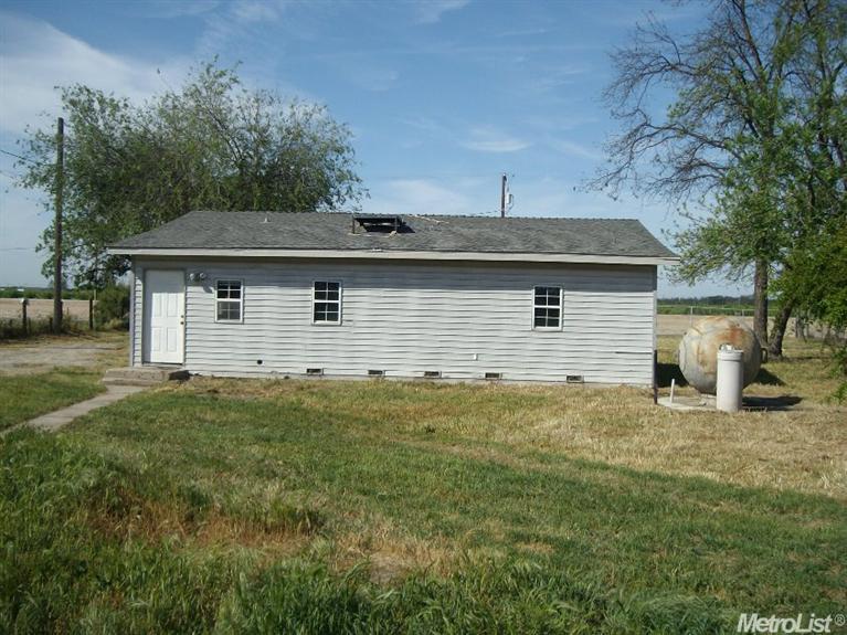 436 E Taylor, Ceres, CA 95307 photo 4