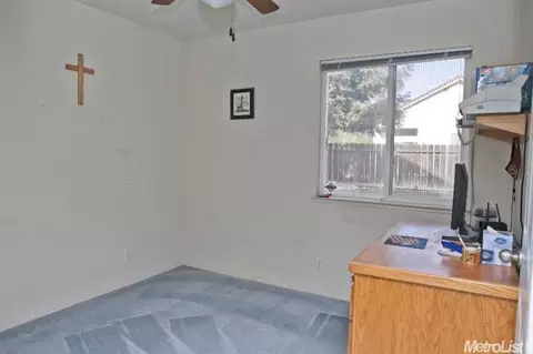 748 Willow Ave, Manteca, CA 95337 photo 11