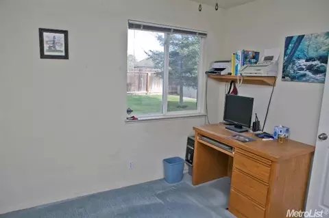 748 Willow Ave, Manteca, CA 95337 photo 12