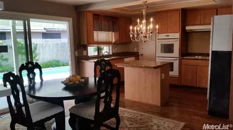 1328 Hidden Glen Dr, Modesto, CA 95355 photo 8