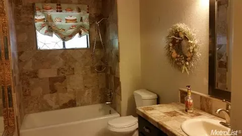 1328 Hidden Glen Dr, Modesto, CA 95355 photo 12
