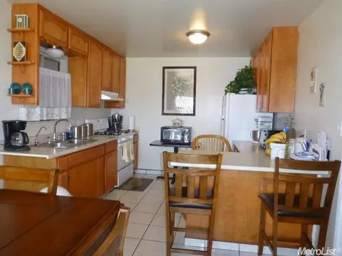4604 Jennie Ave, Keyes, CA 95328 photo 5