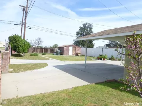 4604 Jennie Ave, Keyes, CA 95328 photo 12