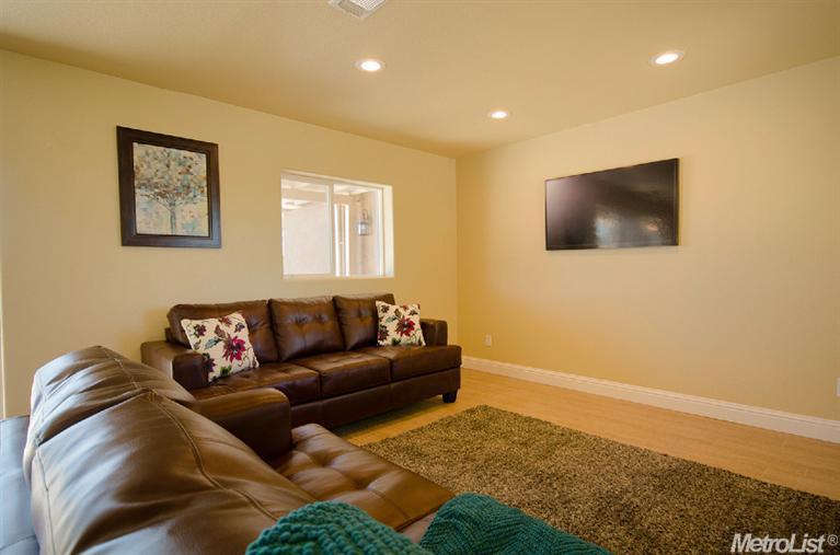 248 Fairland Ave, Modesto, CA 95357 photo 11