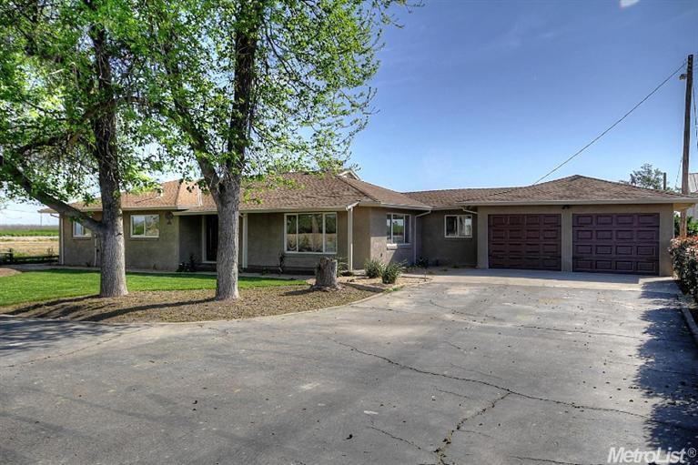 248 Fairland Ave, Modesto, CA 95357 photo 2