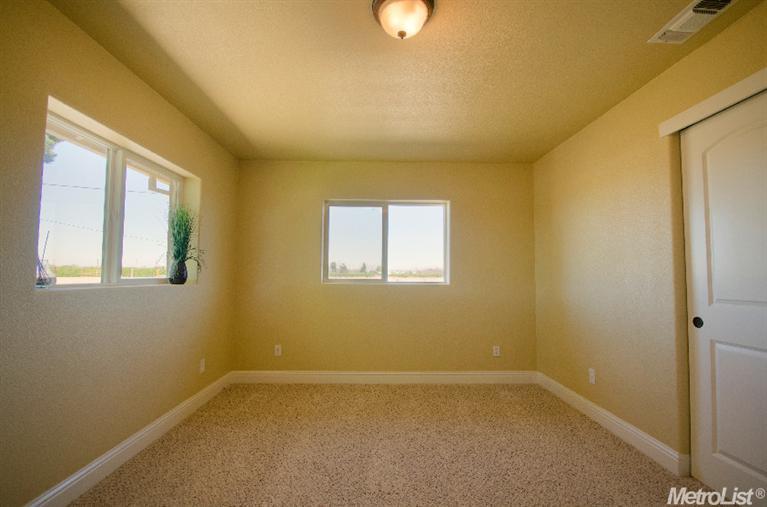248 Fairland Ave, Modesto, CA 95357 photo 16