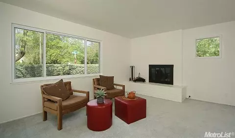 704 Mulberry Ln, Davis, CA 95616 photo 6