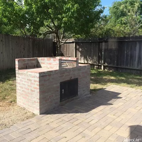 619 Fallenleaf Ln, Manteca, CA 95336 photo 5