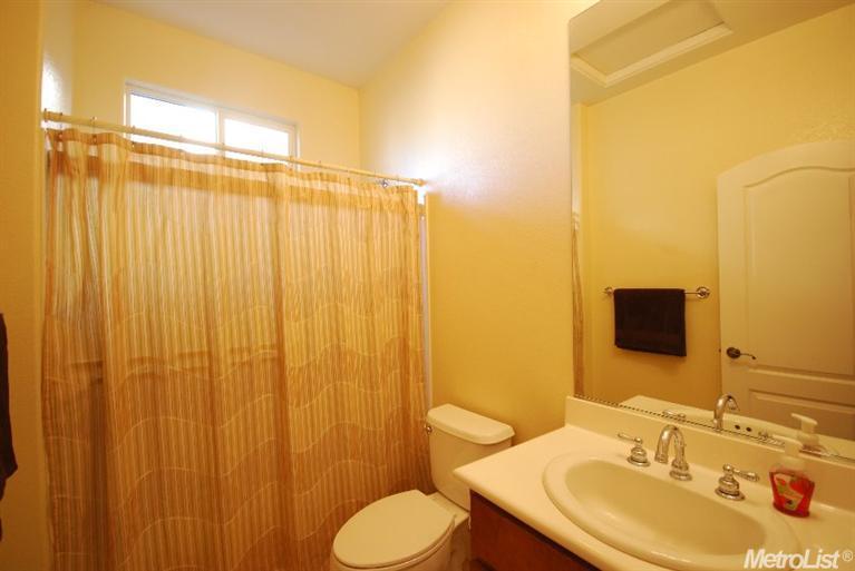 1328 Blakely Ln, Modesto, CA 95356 photo 18