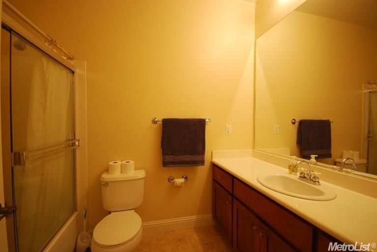 1328 Blakely Ln, Modesto, CA 95356 photo 15