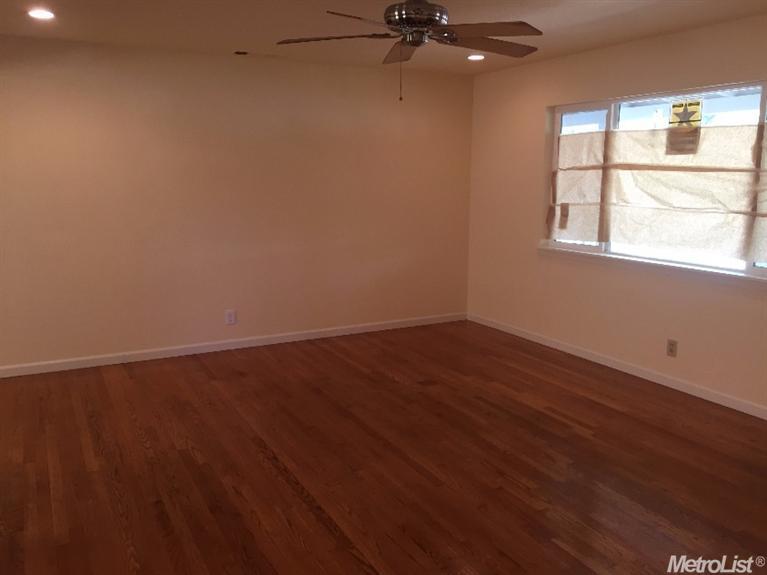 2009 O Farrell Ave, Modesto, CA 95350 photo 8