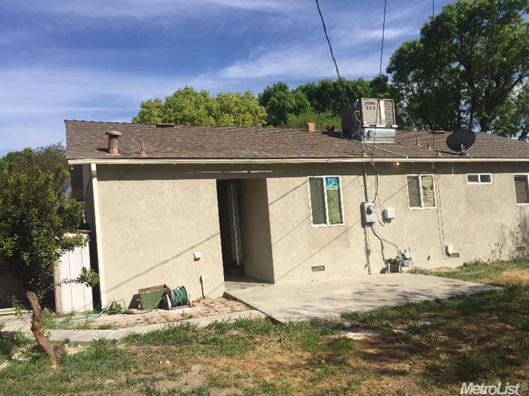 2009 O Farrell Ave, Modesto, CA 95350 photo 11