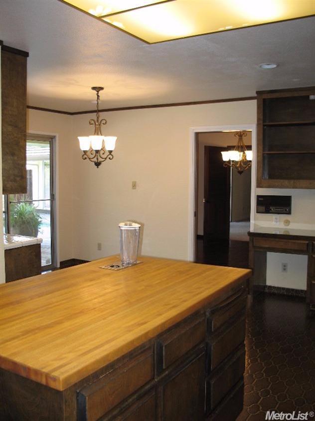 1718 Edgewood Dr, Lodi, CA 95240 photo 3