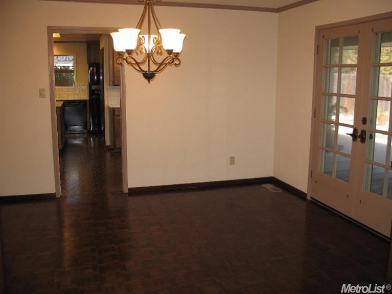 1718 Edgewood Dr, Lodi, CA 95240 photo 5