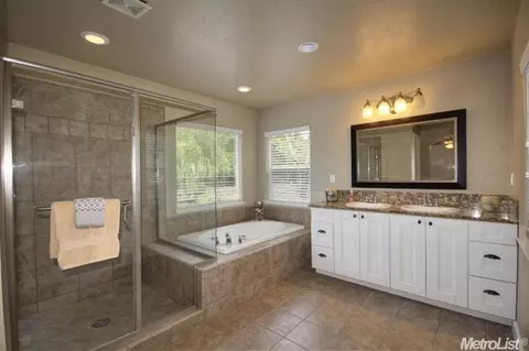 628 J St, Davis, CA 95616 photo 11